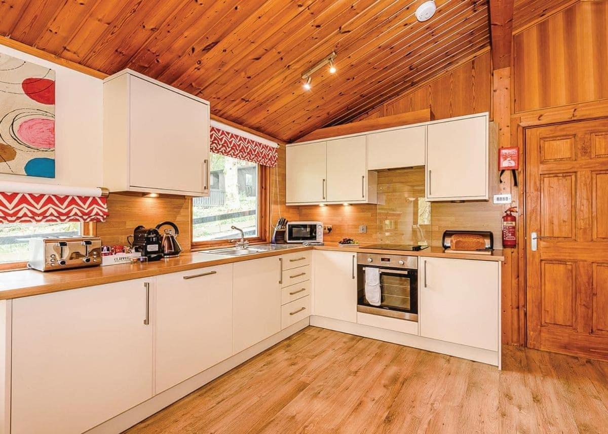 Brockwood Hall Lodges Silecroft 외부 사진