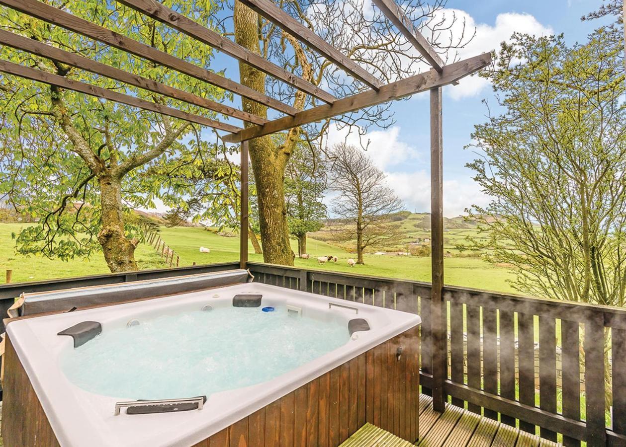 Brockwood Hall Lodges Silecroft 외부 사진
